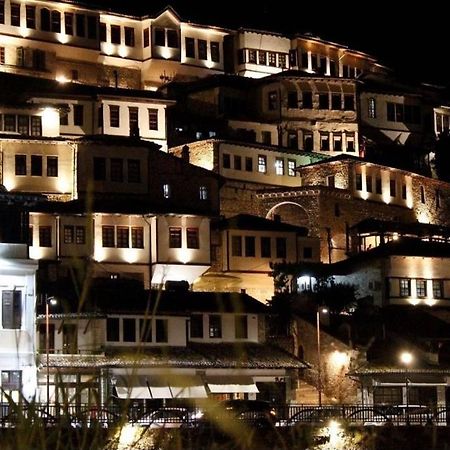 Magda Studio In Berat Center Kültér fotó