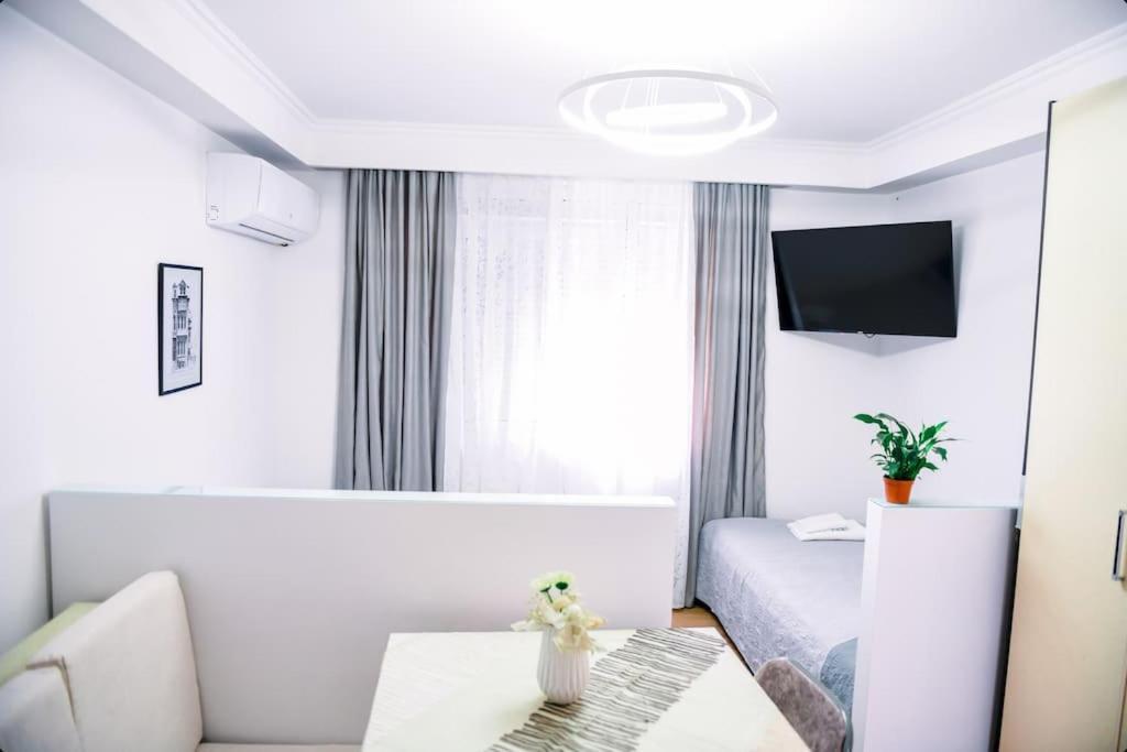 Magda Studio In Berat Center Kültér fotó